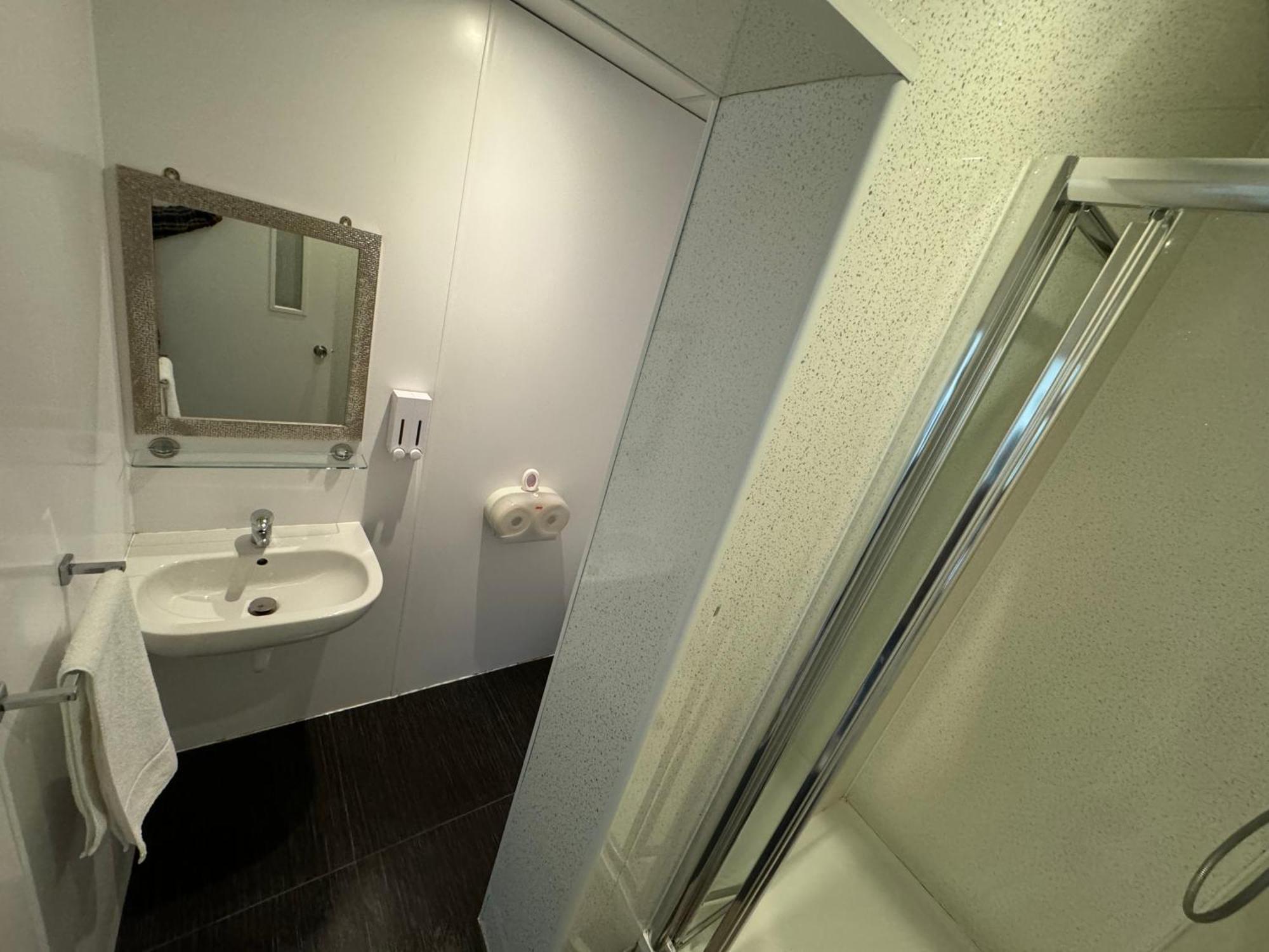 Namaste Palace Hotel NWI Eksteriør bilde