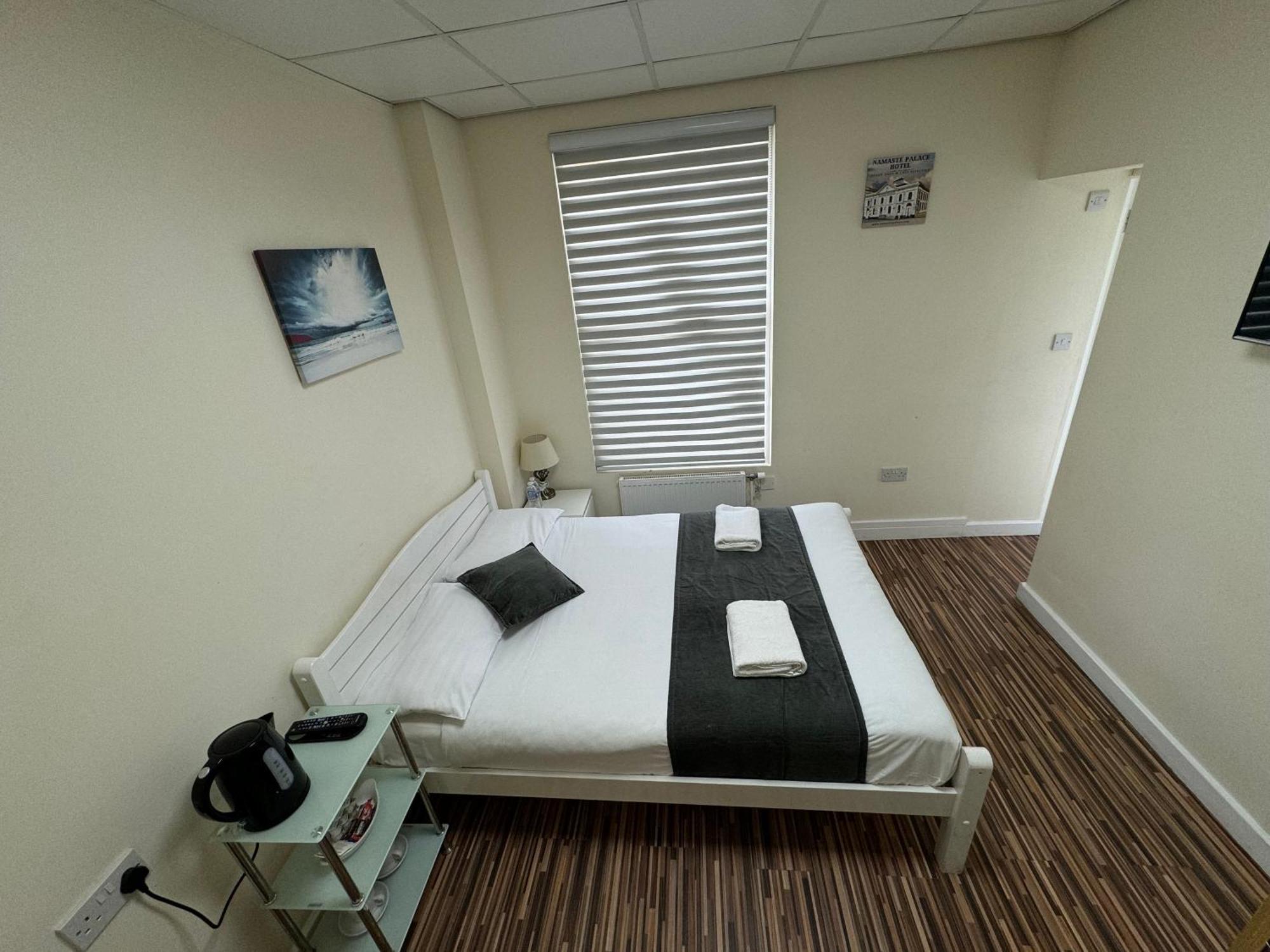 Namaste Palace Hotel NWI Eksteriør bilde