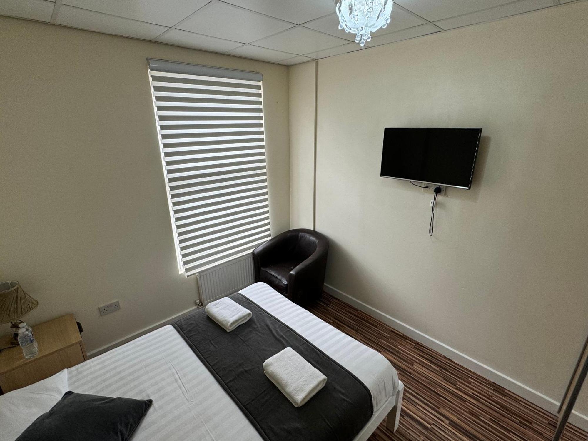 Namaste Palace Hotel NWI Eksteriør bilde