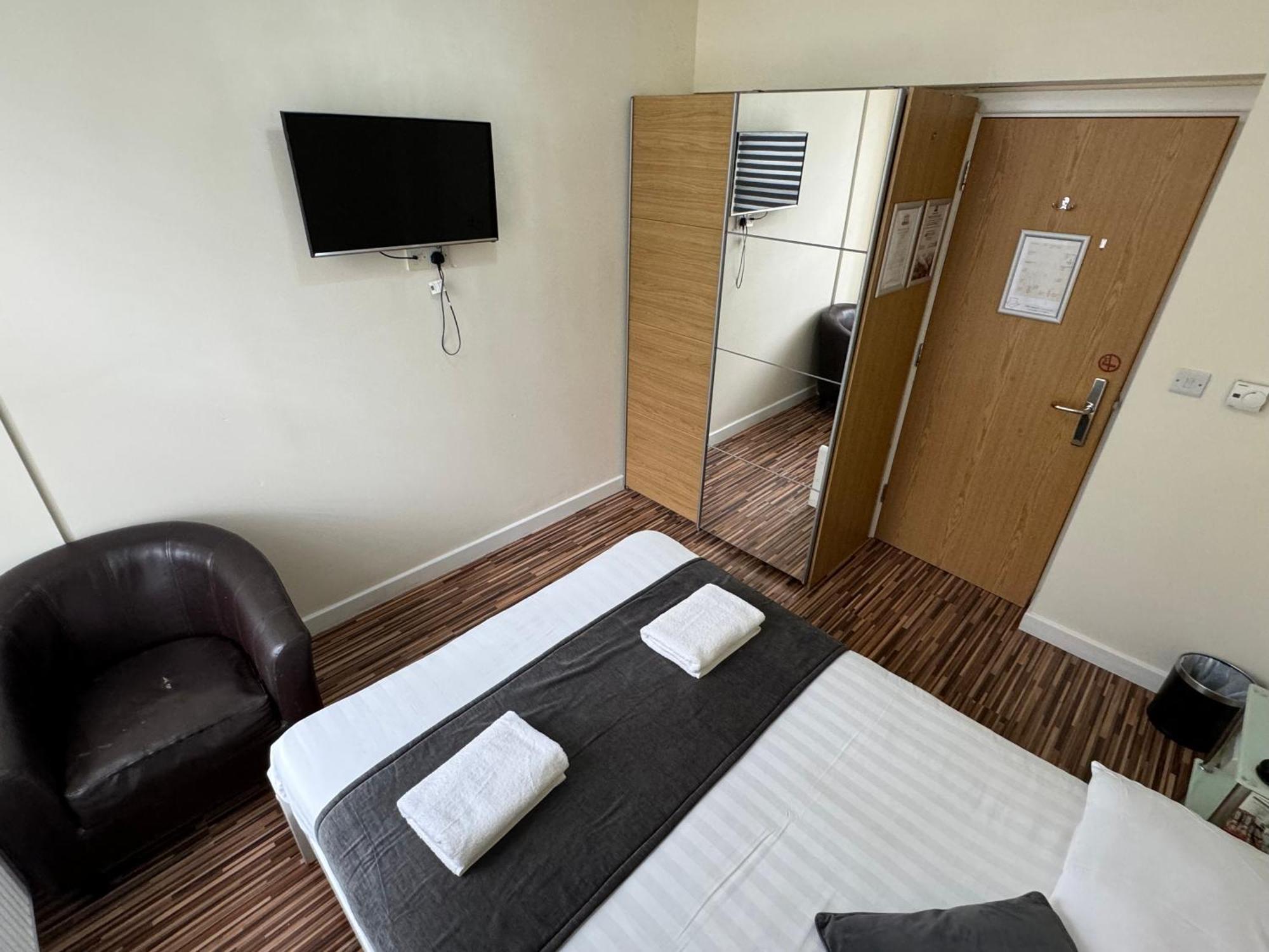 Namaste Palace Hotel NWI Eksteriør bilde